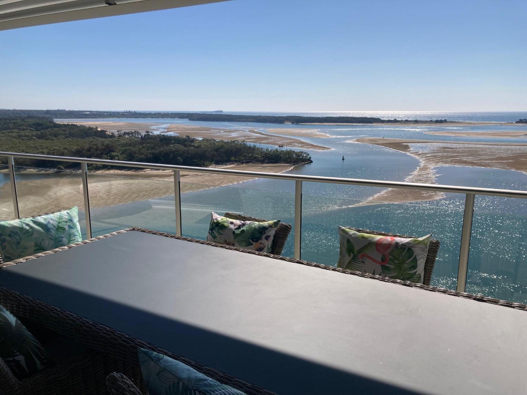 Waves Maroochy River Маручидор Екстериор снимка